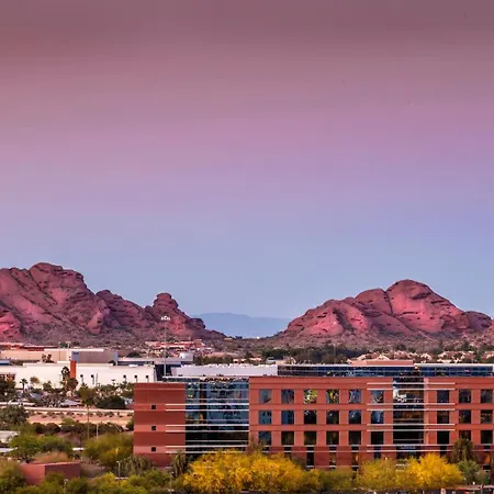 Crowne Plaza Phoenix Airport - Phx By Ihg-2